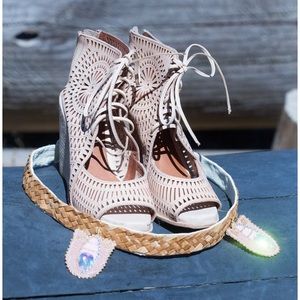 Jeffrey Campbell Rayos wedge sandal 7.5